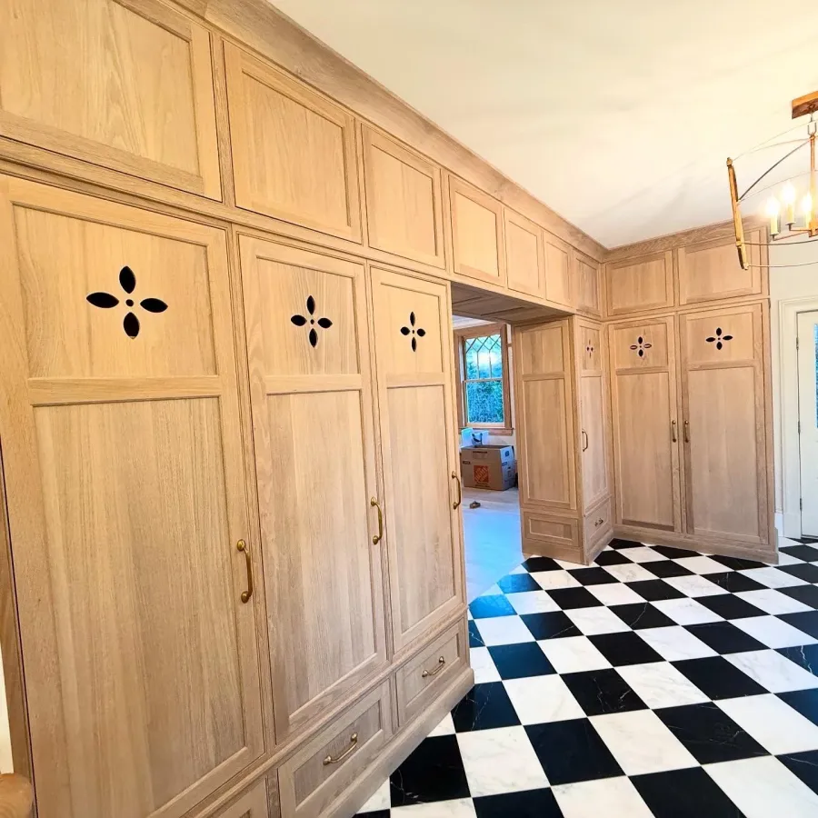 Custom mudroom lockers and bench
