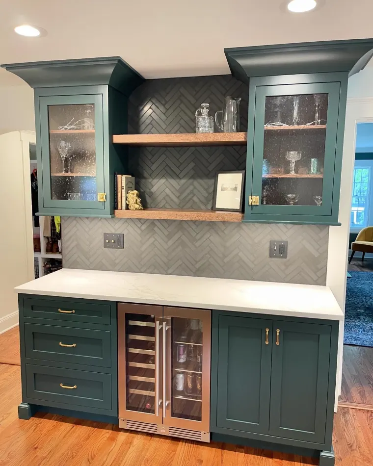 Custom bars & pantries cabinetry by Heard Woodworking — project 7