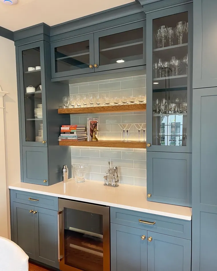 Custom bars & pantries cabinetry by Heard Woodworking — project 10