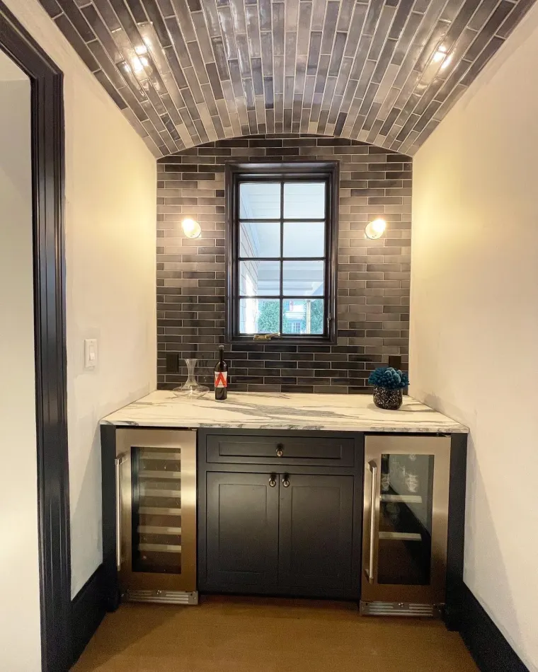 Custom bars & pantries cabinetry by Heard Woodworking — project 12