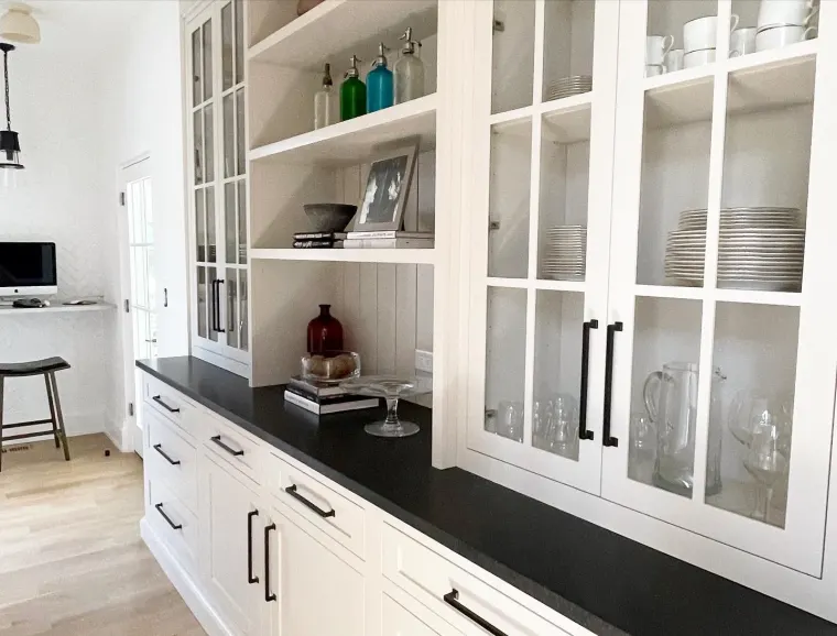 Custom bars & pantries cabinetry by Heard Woodworking — project 16