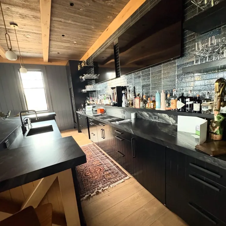 Custom bars & pantries cabinetry by Heard Woodworking — project 18