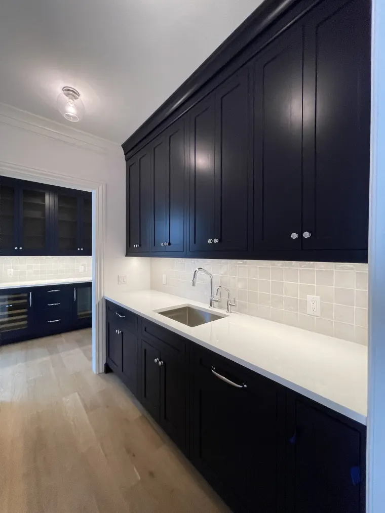 Custom bars & pantries cabinetry by Heard Woodworking — project 19