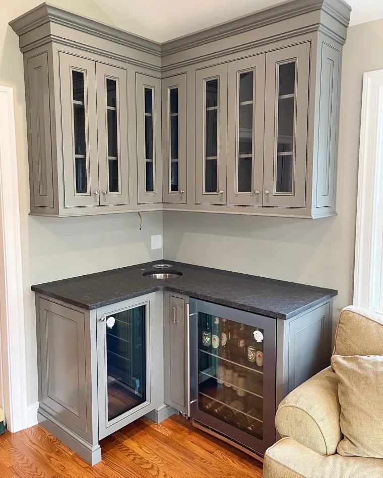 Custom bars & pantries cabinetry by Heard Woodworking — project 23