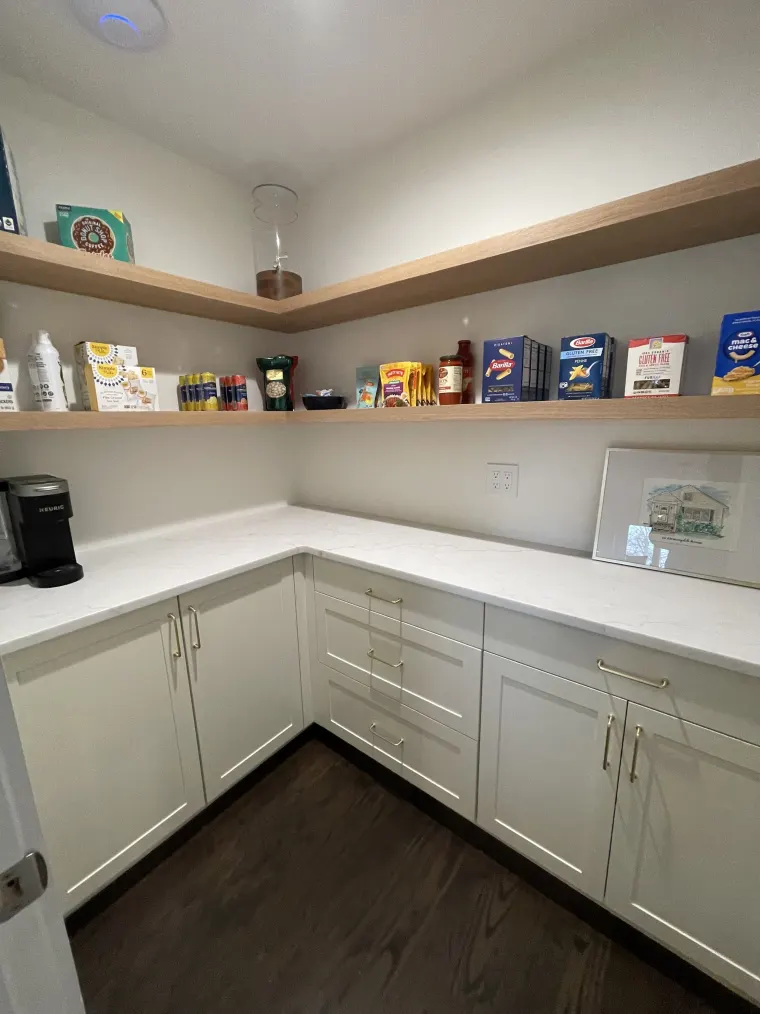 Custom bars & pantries cabinetry by Heard Woodworking — project 34