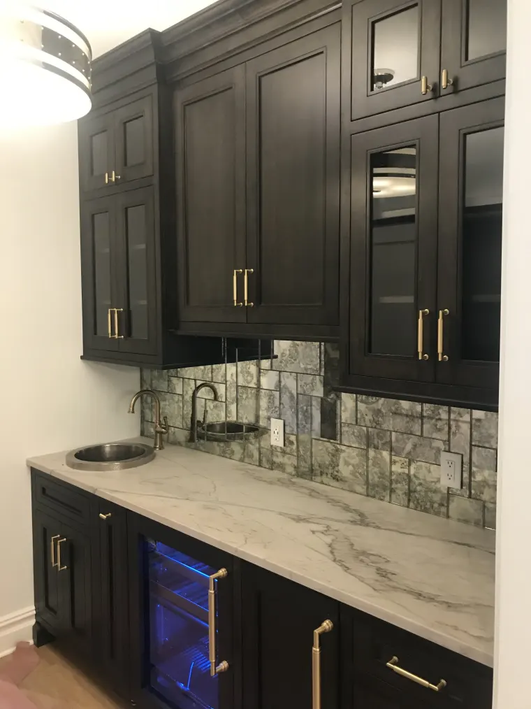 Custom bars & pantries cabinetry by Heard Woodworking — project 35