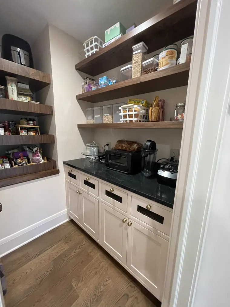 Custom bars & pantries cabinetry by Heard Woodworking — project 38