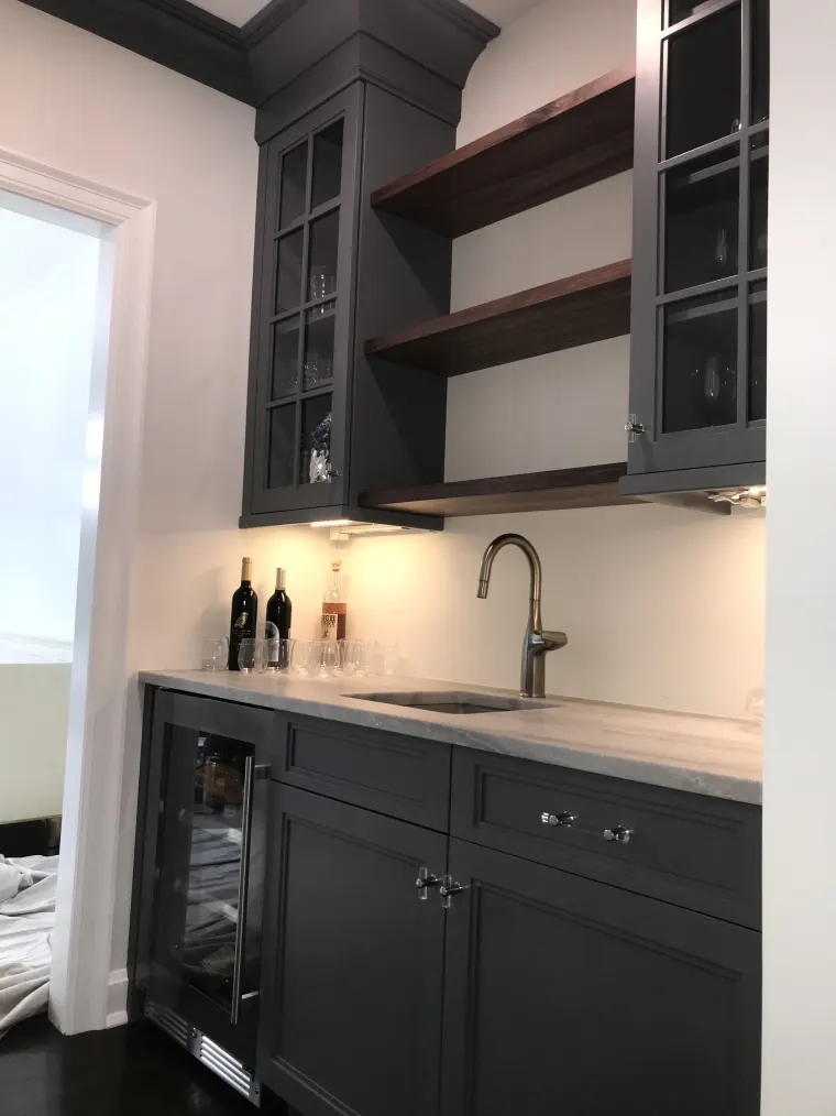 Custom bars & pantries cabinetry by Heard Woodworking — project 39
