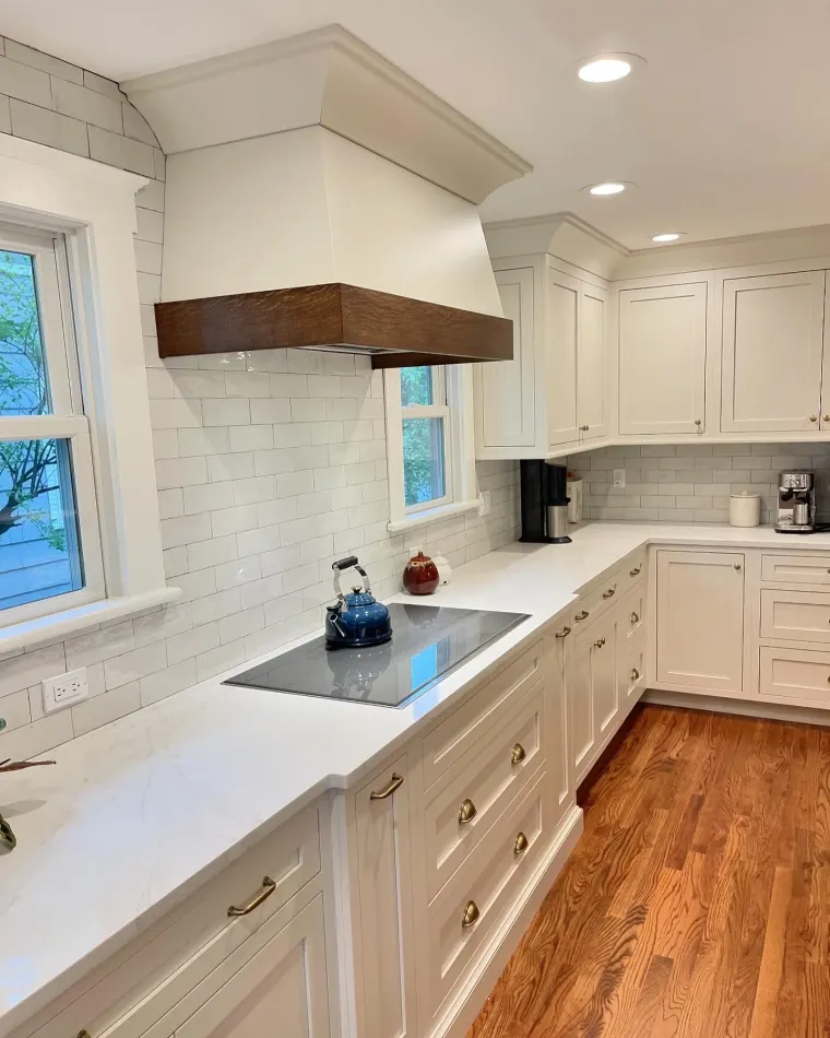 Custom kitchen cabinetry by Heard Woodworking — project 11