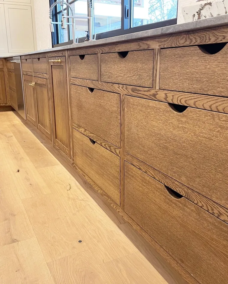 Custom kitchen cabinetry by Heard Woodworking — project 14