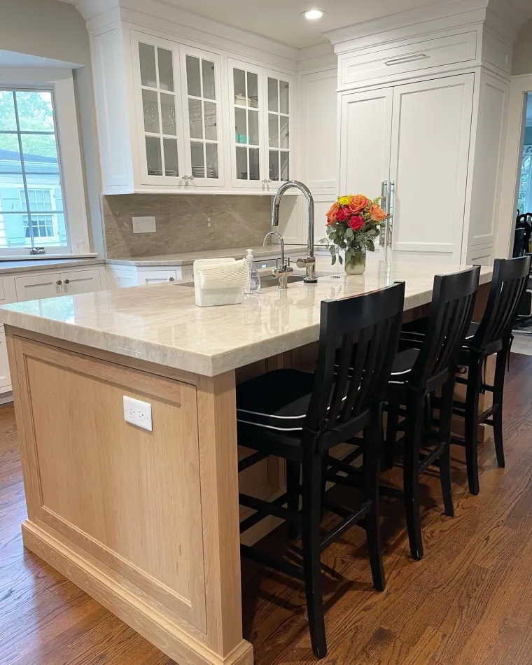Custom kitchen cabinetry by Heard Woodworking — project 15