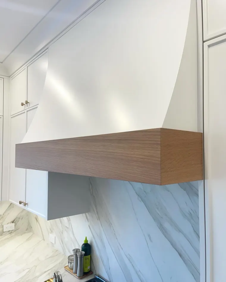 Custom kitchen cabinetry by Heard Woodworking — project 18