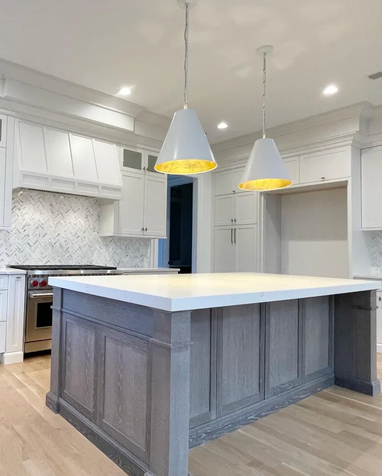 Custom kitchen cabinetry by Heard Woodworking — project 29
