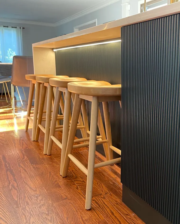Custom kitchen cabinetry by Heard Woodworking — project 36