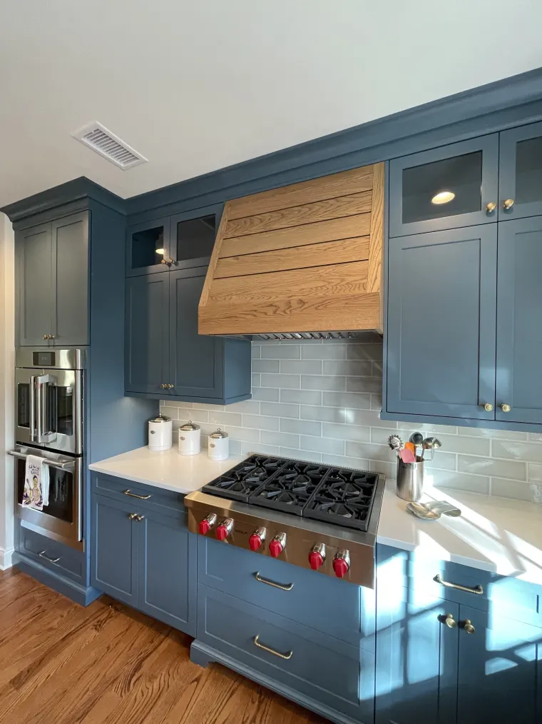 Custom kitchen cabinetry by Heard Woodworking — project 66