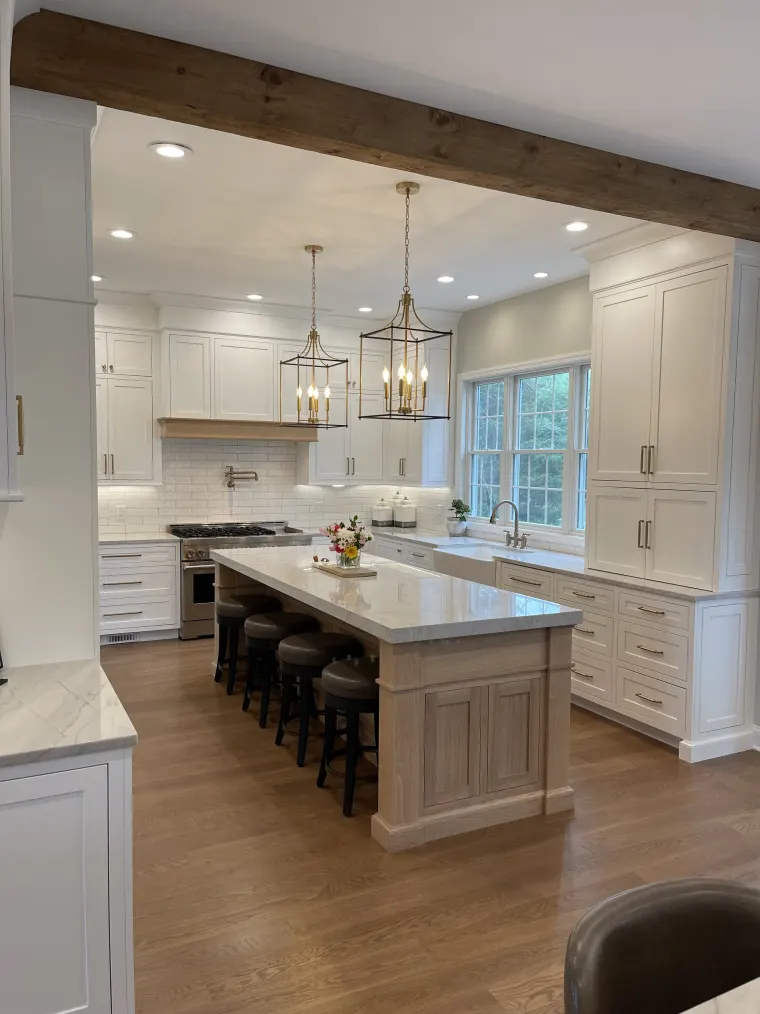 Custom kitchen cabinetry by Heard Woodworking — project 67