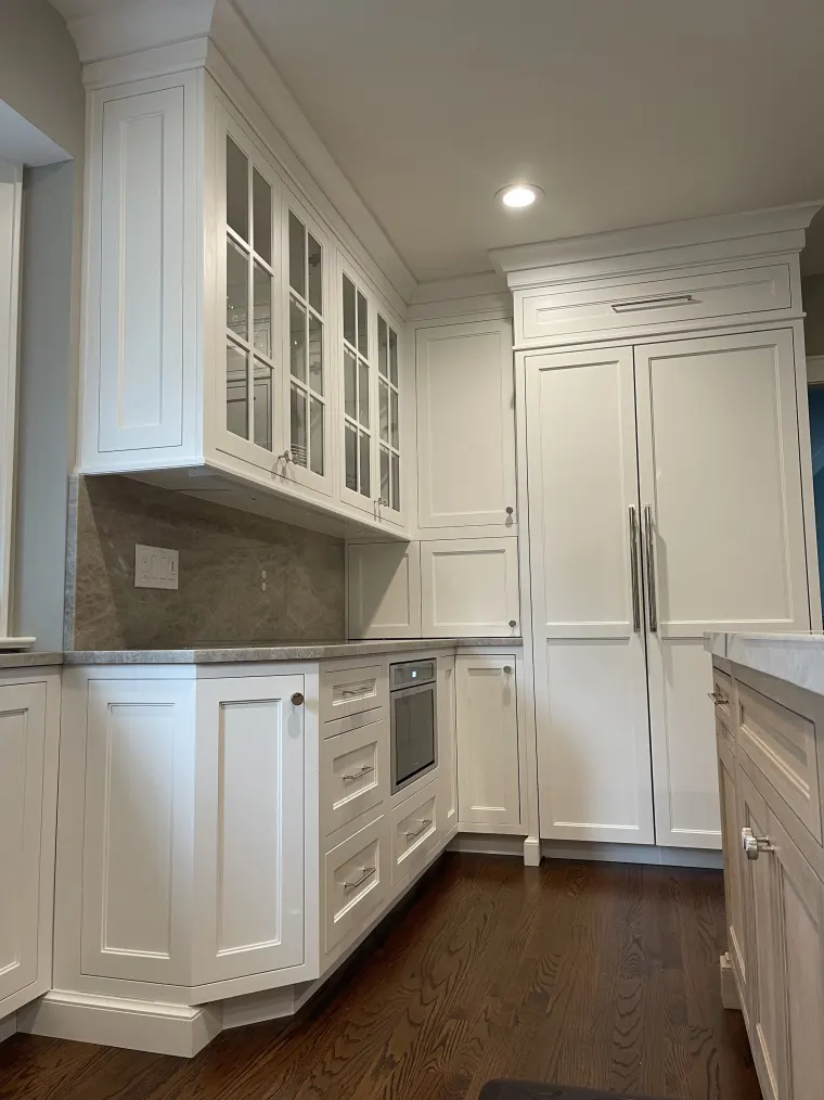 Custom kitchen cabinetry by Heard Woodworking — project 68