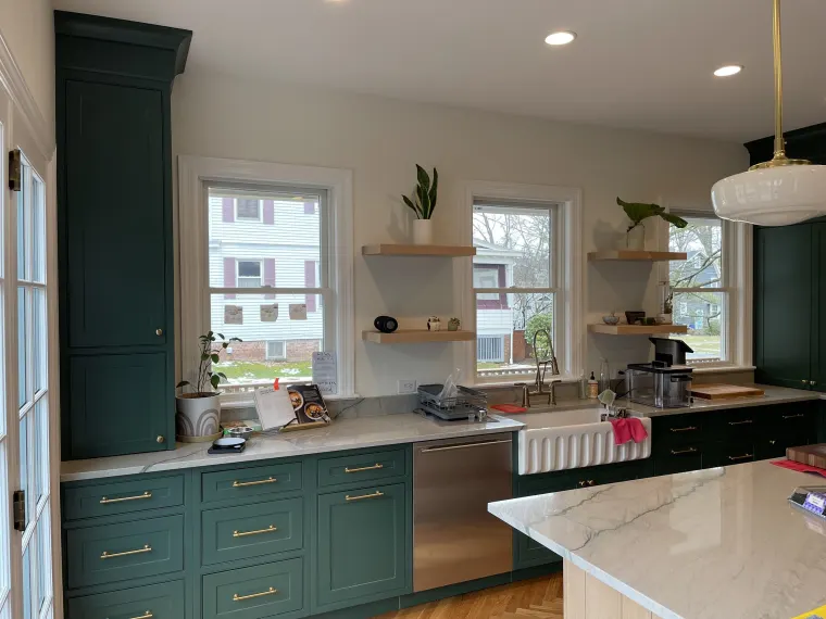 Custom kitchen cabinetry by Heard Woodworking — project 72