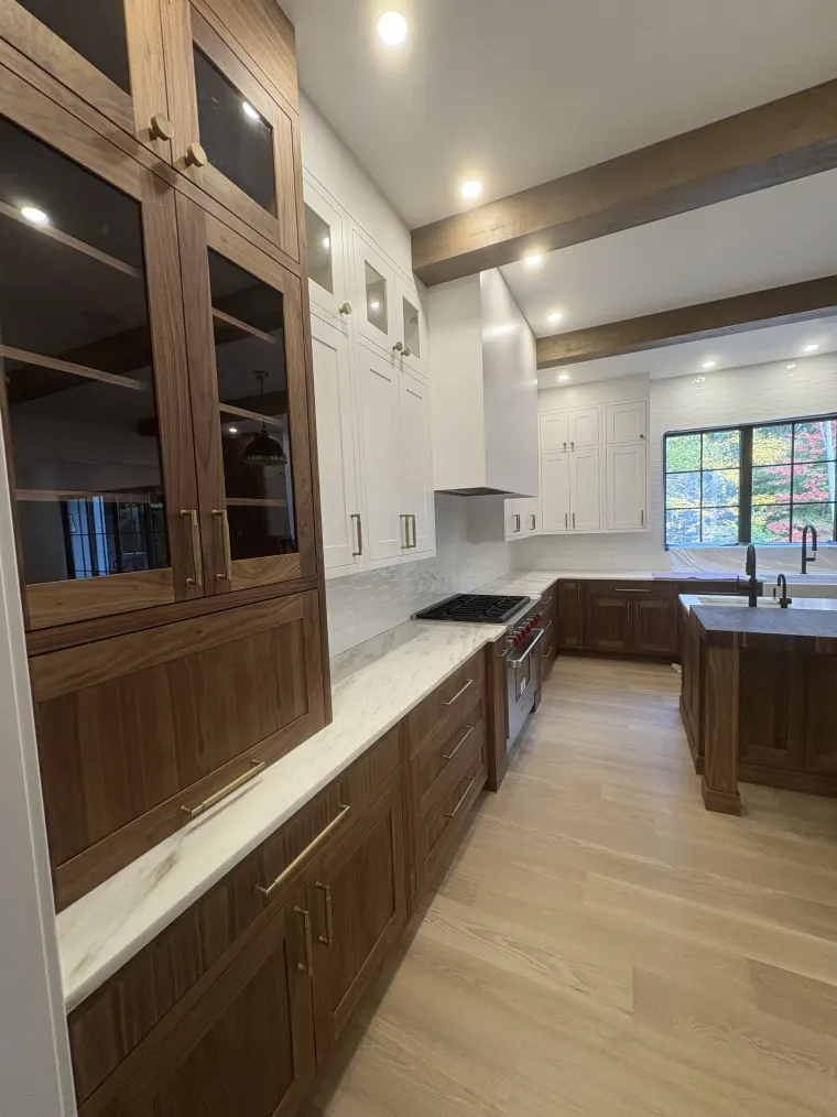 Custom kitchen cabinetry by Heard Woodworking — project 87