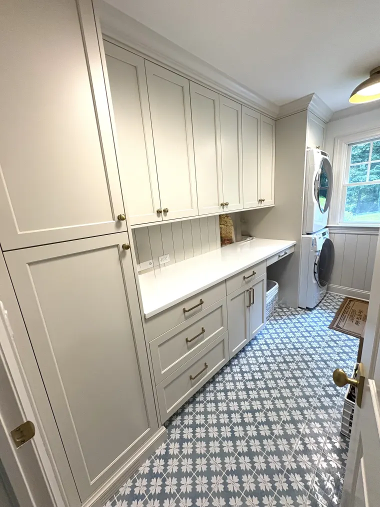 Custom laundries cabinetry by Heard Woodworking — project 9