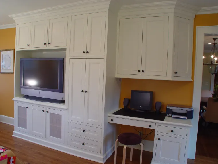 Custom offices & libraries cabinetry by Heard Woodworking — project 11