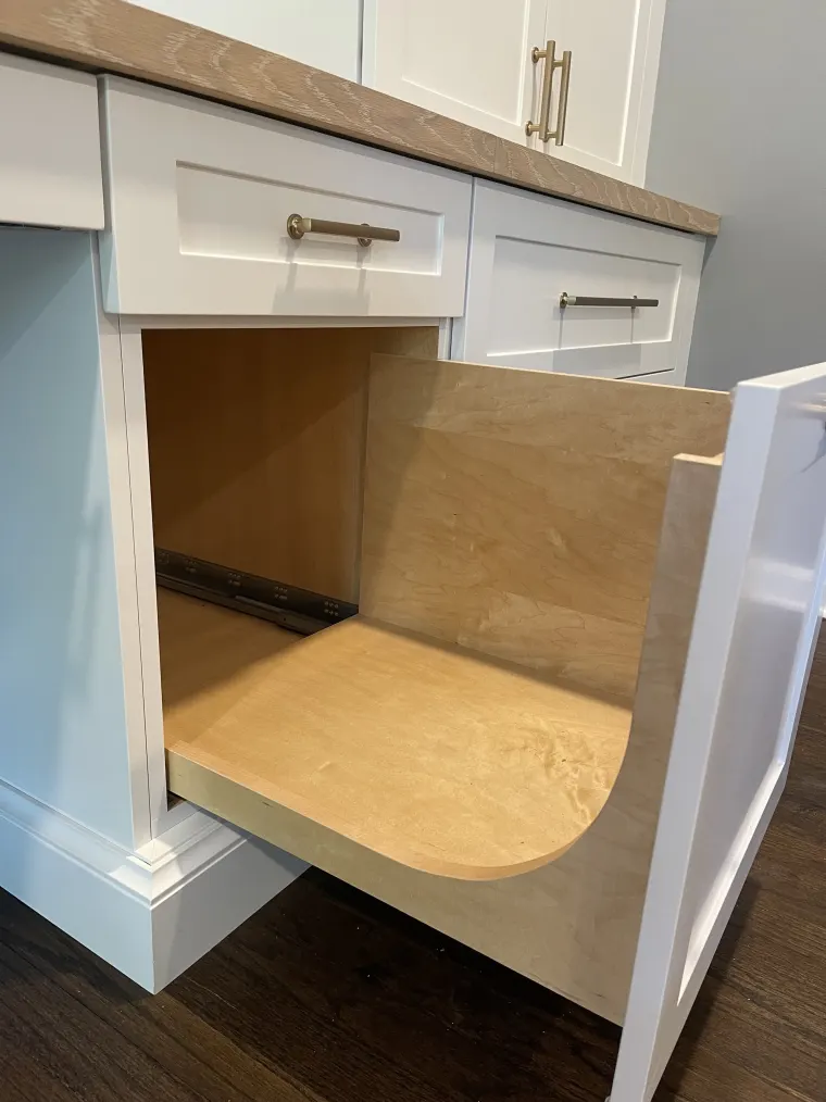Custom offices & libraries cabinetry by Heard Woodworking — project 19