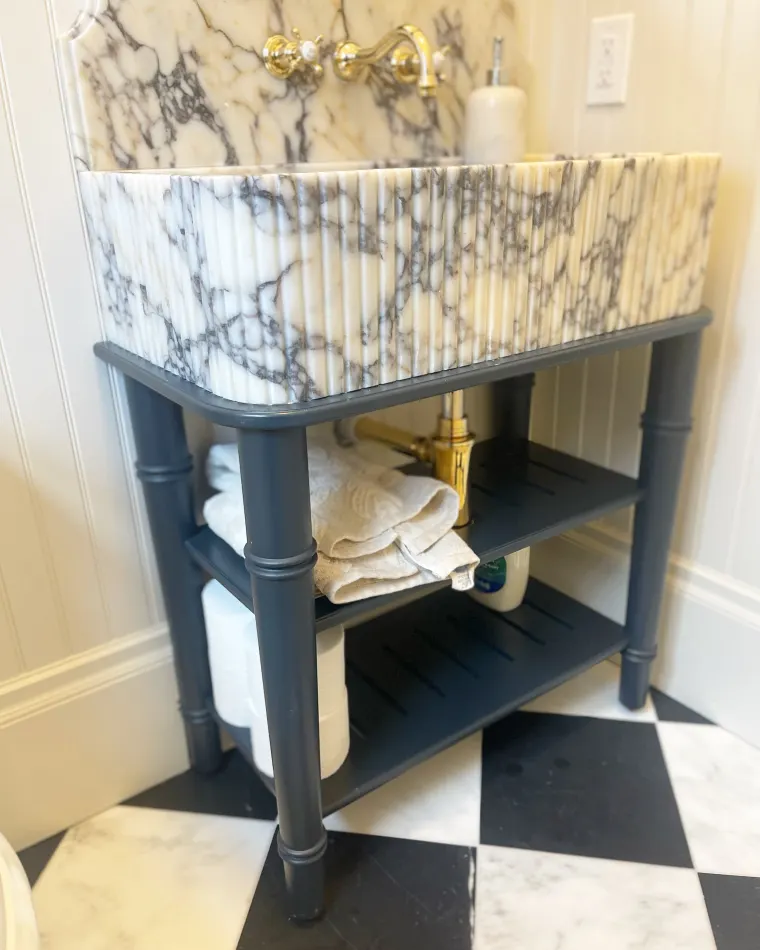 Custom vanities cabinetry by Heard Woodworking — project 13