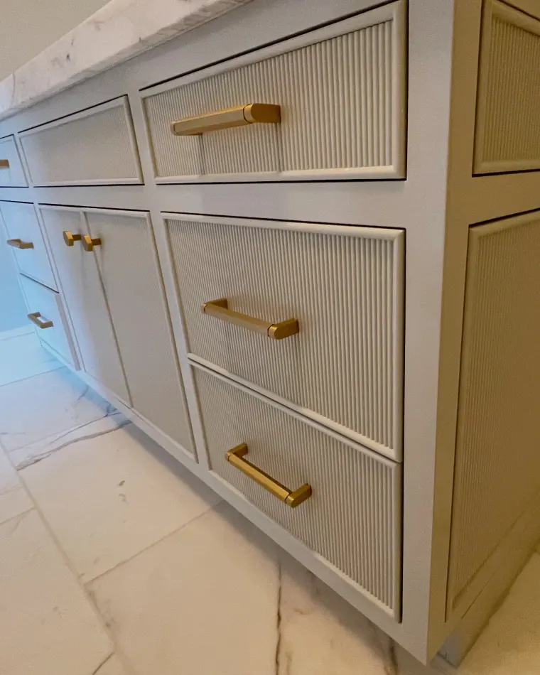 Custom vanities cabinetry by Heard Woodworking — project 26