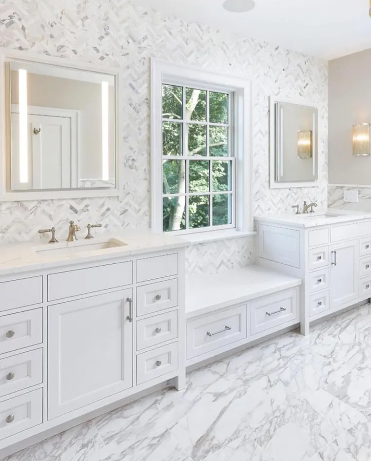 Custom vanities cabinetry by Heard Woodworking — project 31
