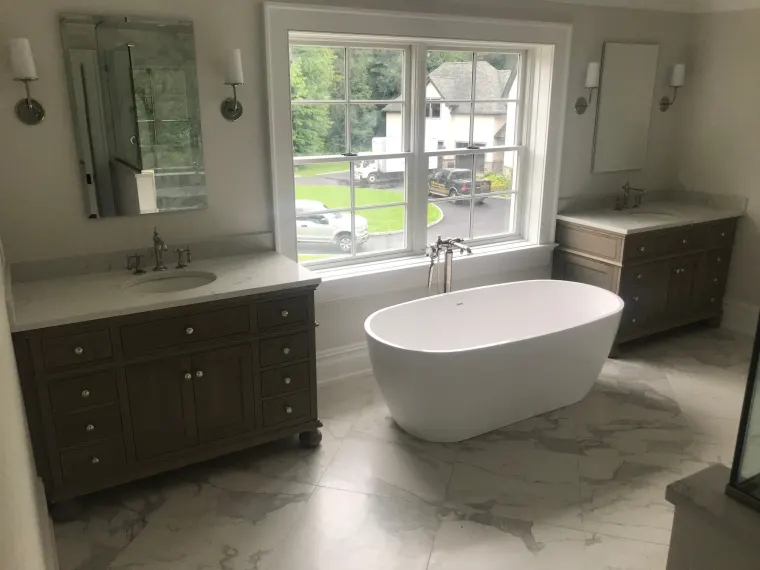 Custom vanities cabinetry by Heard Woodworking — project 37