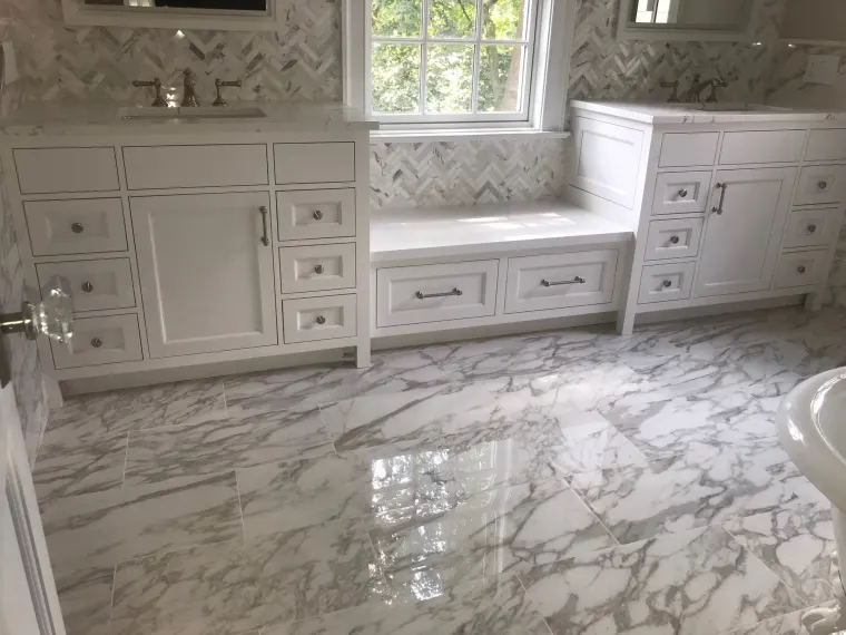 Custom vanities cabinetry by Heard Woodworking — project 40