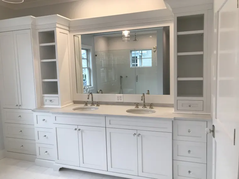 Custom vanities cabinetry by Heard Woodworking — project 58
