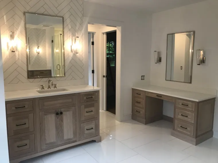 Custom vanities cabinetry by Heard Woodworking — project 61
