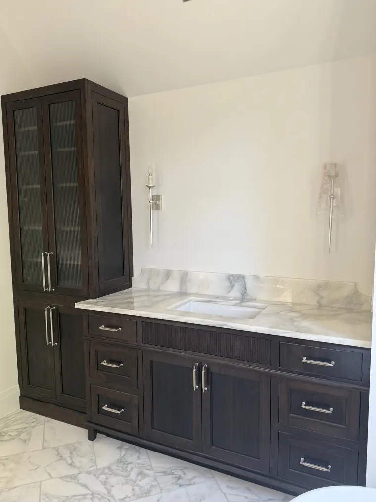 Custom vanities cabinetry by Heard Woodworking — project 71